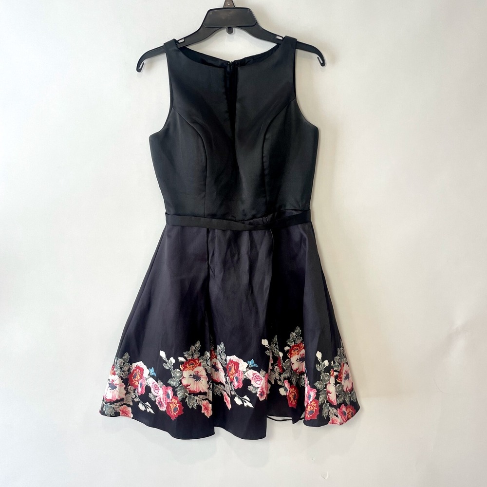 NariAnna Fit & Flare Mini Dress Womens M Black Sleeveless Pleated Floral Mesh